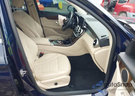 2017 Mercedes-Benz Glc 300 из США, поврежденный, VIN WDC0G4JB4HF190164